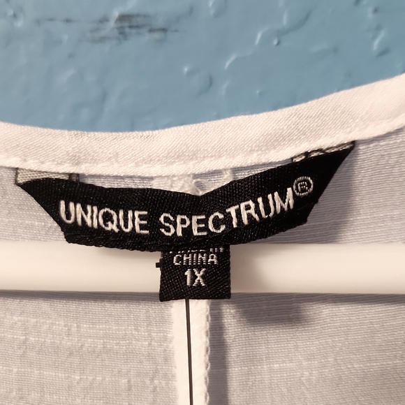 Unique Spectrum  1 X sheer white blouse - Picture 3 of 4